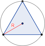Calculadora del lado, perímetro, área, altura, apotema, circunradio, inradio y exradio de un triángulo equilátero. También, definimos triángulo equilátero y calculamos las fórmulas de todos los elementos citados. Calculadora online. Matemáticas. Geometría plana.